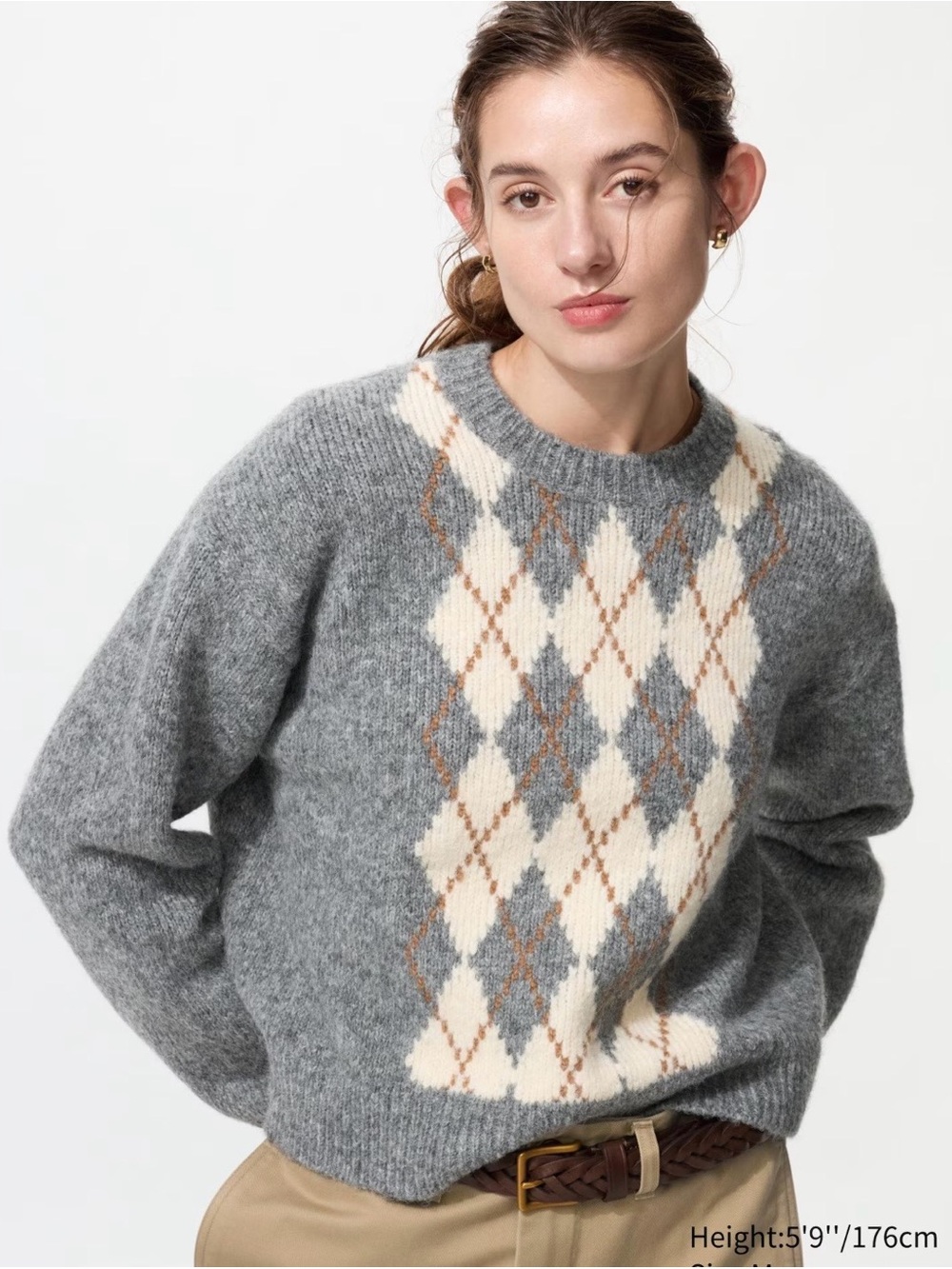 Uniqlo New Fluffy Argyle Crew Neck Sweater M Grey Preppy Neutral Classic Cozy